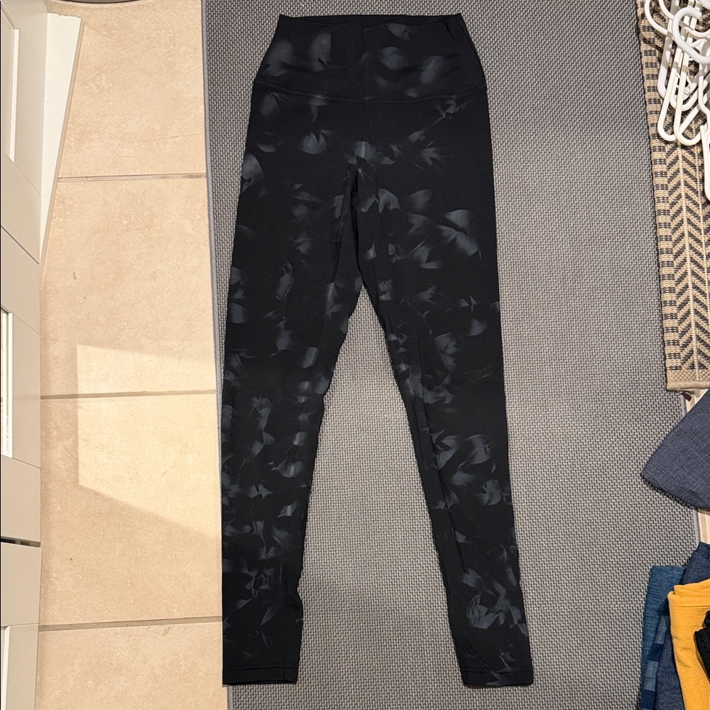 Zella Black Subtle Floral Print High-Waist Leggings
